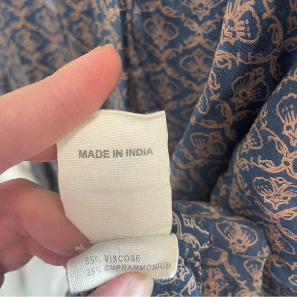 Fabindia rayon blend printed tunic blouse pullover women’s small - Picture 7 of 8